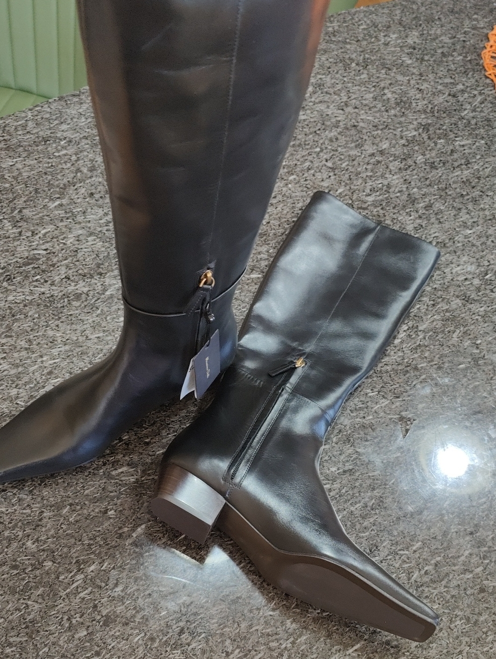 Massimo Dutti Women's Black Leather  Zip Boots